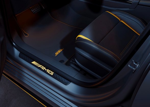 Mercedes-AMG A 45 S 4MATIC+ | Kraftstoffverbrauch kombiniert (WLTP): 9,2&ndash;9 l/100 km | CO2-Emissionen kombiniert (WLTP): 209&ndash;205 g/km | CO₂-Klasse: G;Mercedes-AMG A 45 S 4MATIC+ | Kraftstoffverbrauch kombiniert (WLTP): 9,2&ndash;9 l/100 km | CO2-Emissionen kombiniert (WLTP): 209&ndash;205 g/km | CO₂-Klasse: G* Mercedes-AMG A 45 S 4MATIC+ | combined fuel consumption (WLTP): 9.2&ndash;9 l/100 km | combined CO2 emissions (WLTP): 209&ndash;205 g/km | CO₂ class: G;Mercedes-AMG A 45 S 4MATIC+ | combined fuel consumption (WLTP): 9.2&ndash;9 l/100 km | combined CO2 emissions (WLTP): 209&ndash;205 g/km | CO₂ class: G*
