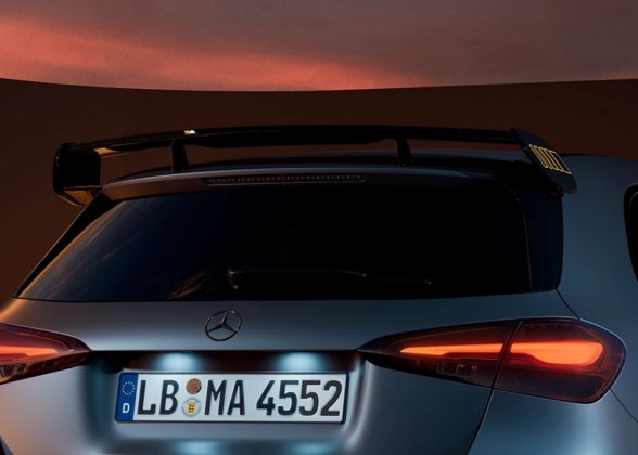 Mercedes-AMG A 45 S 4MATIC+ | Kraftstoffverbrauch kombiniert (WLTP): 9,2&ndash;9 l/100 km | CO2-Emissionen kombiniert (WLTP): 209&ndash;205 g/km | CO₂-Klasse: G;Mercedes-AMG A 45 S 4MATIC+ | Kraftstoffverbrauch kombiniert (WLTP): 9,2&ndash;9 l/100 km | CO2-Emissionen kombiniert (WLTP): 209&ndash;205 g/km | CO₂-Klasse: G* Mercedes-AMG A 45 S 4MATIC+ | combined fuel consumption (WLTP): 9.2&ndash;9 l/100 km | combined CO2 emissions (WLTP): 209&ndash;205 g/km | CO₂ class: G;Mercedes-AMG A 45 S 4MATIC+ | combined fuel consumption (WLTP): 9.2&ndash;9 l/100 km | combined CO2 emissions (WLTP): 209&ndash;205 g/km | CO₂ class: G*