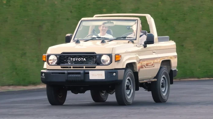 Toyota-Land-Cruiser-70-Series-SWB-Convertible-Review-1