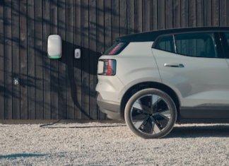 Volvo perkenal pengecas pintar rekaan minimalis Volvo Wallbox
