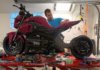 Syarikat ini ubah Honda Grom jadi motosikal elektrik kustom, kuasa 63 hp!