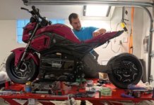 Syarikat ini ubah Honda Grom jadi motosikal elektrik kustom, kuasa 63 hp!