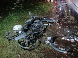 Dua motosikal ‘RXZ & TXR150’ terbakar selepas berlanggar