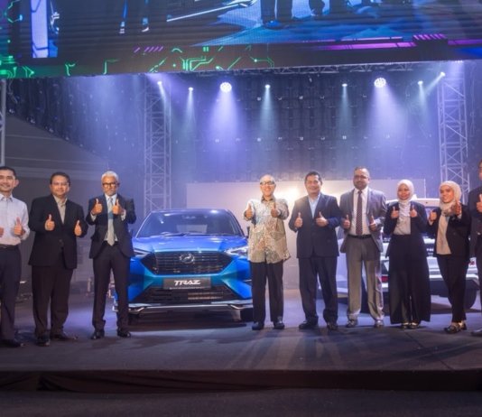 Perodua eksport Traz & Alza ke Sri Lanka