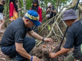 Program ‘Light The Change’ BYD Malaysia singgah di Pulau Carey