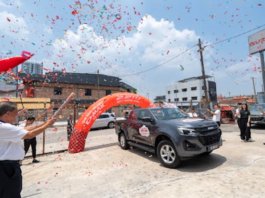 Isuzu D-MAX 2.2L lengkap pusing Semenanjung dengan hanya satu tangki diesel
