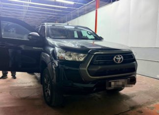 JIM rampas trak pikap, tahan lelaki Pakistan salah guna logo