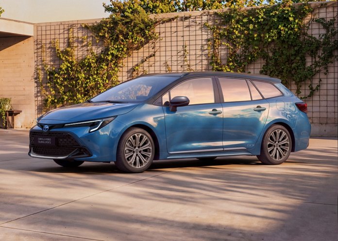 Toyota Corolla Touring Sports 60th Anniversary.01