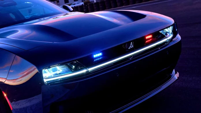 dodge-is-bringing-back-the-charger-pursuit-v0-E4Yh-Wuhh1vTud18-NvuQx_rf2ZMduYikEaM07KfEOA