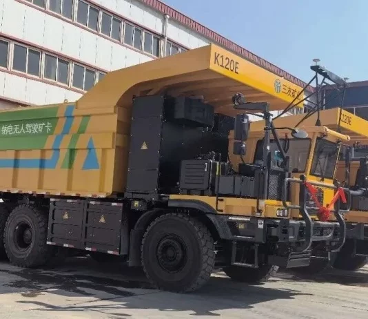 Pertama dunia, trak perlombongan bateri natrium ion mula operasi