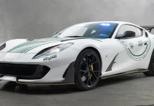 Polis Dubai tambah koleksi kereta peronda, kini guna Ferrari 812 Superfast talaan Mansory