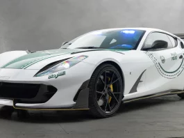 Polis Dubai tambah koleksi kereta peronda, kini guna Ferrari 812 Superfast talaan Mansory