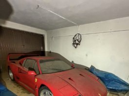 Lewis Hamilton dedah projek Ferrari F40, lebih 30 tahun tersadai dalam garaj