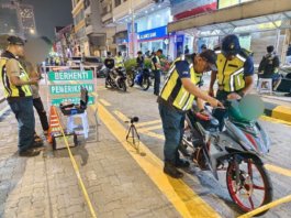 Ekzos bising, JAS kompaun enam motosikal
