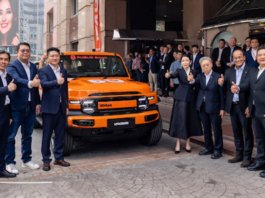 Public Bank, iCAUR jalin kerjasama galak pemilikan EV