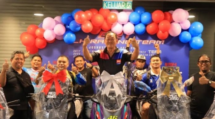 Yamaha XMAX 300 Tech Max