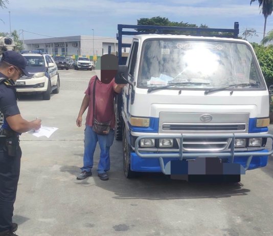 Lori Daihatsu Decontrol disita, Puspakom tamat tempoh