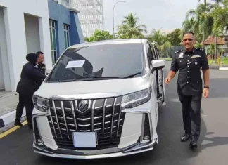 Warga Myanmar sewa Alphard seludup rakan senegara