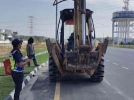 JPJ Sita Traktor : Pemandu dan tauke kena saman