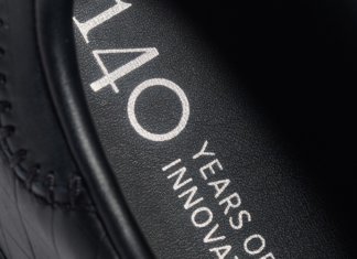 Mercedes-Benz, Adidas lancar kasut edisi khas Samba OG