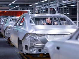Mercedes-Benz mungkin tutup dua kilang di Jerman