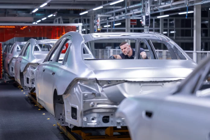 Mercedes Factory
