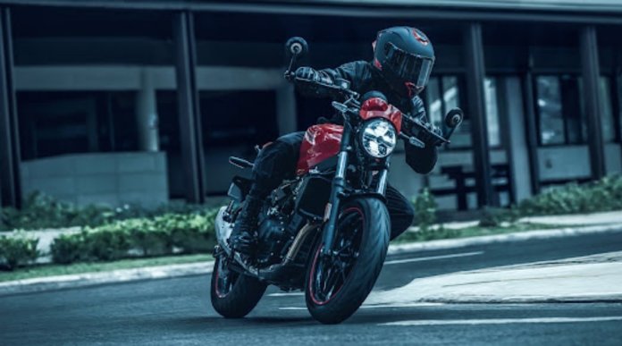 Royal Enfield Guerrilla 450 APEX 02