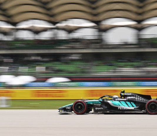 F1 kembali ke Sepang tapi kali ini pada waktu malam?