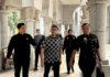 SPRM reman dua tokoh korporat, sita 15 kereta mewah